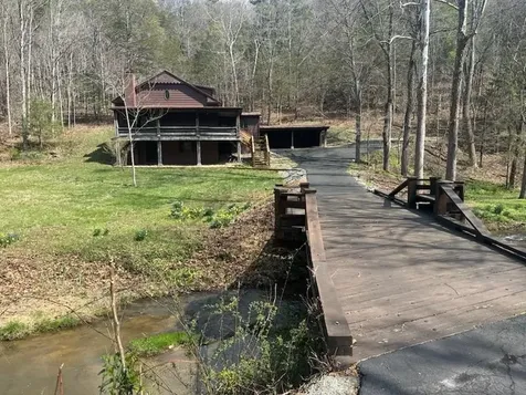 6614 Middlebrook Road Raphine VA 24472