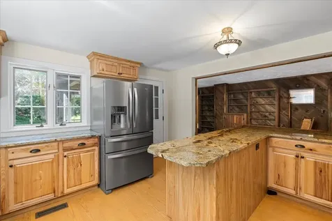 6614 Middlebrook Road Raphine VA 24472