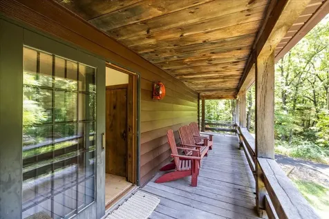 6614 Middlebrook Road Raphine VA 24472