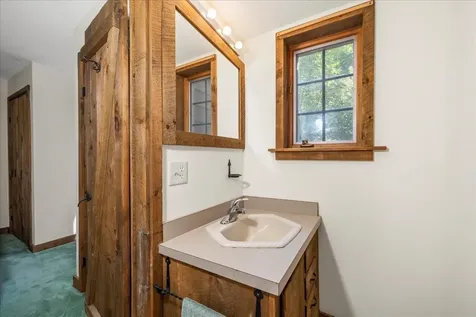 6614 Middlebrook Road Raphine VA 24472