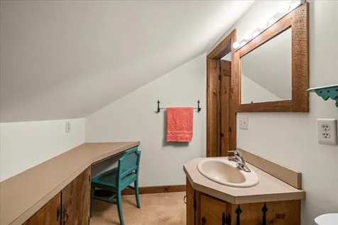 6614 Middlebrook Road Raphine VA 24472