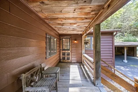 6614 Middlebrook Road Raphine VA 24472