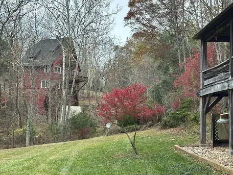 6614 Middlebrook Road Raphine VA 24472