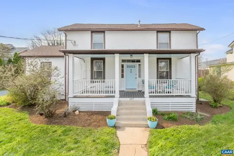 207 Douglas Avenue Charlottesville VA 22902