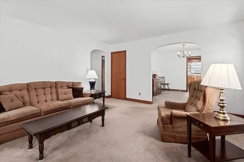 9 Baldwin Drive Staunton VA 24401