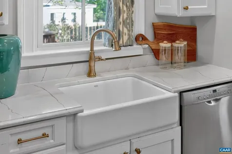 623 Hinton Avenue Charlottesville VA 22902