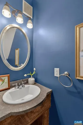 623 Hinton Avenue Charlottesville VA 22902