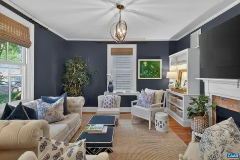 623 Hinton Avenue Charlottesville VA 22902