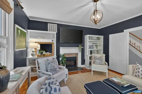 623 Hinton Avenue Charlottesville VA 22902