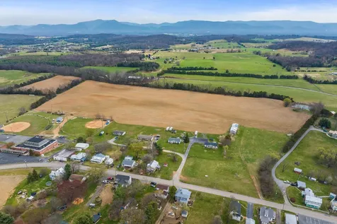 15, 17, 25, 37 Hayfield Lane Fort Defiance VA 24437