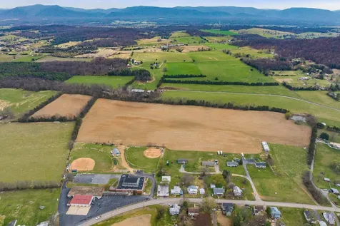 15, 17, 25, 37 Hayfield Lane Fort Defiance VA 24437
