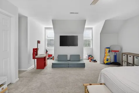 305 Rachel Drive Penn Laird VA 22846