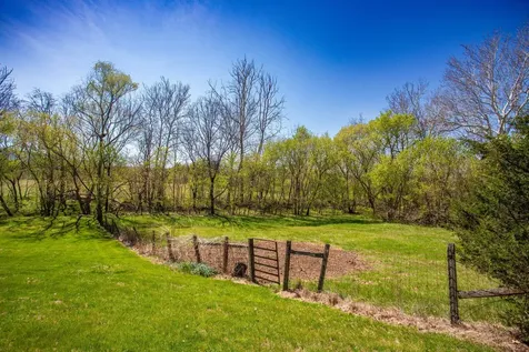 13004 Indian Trail Road Broadway VA 22815