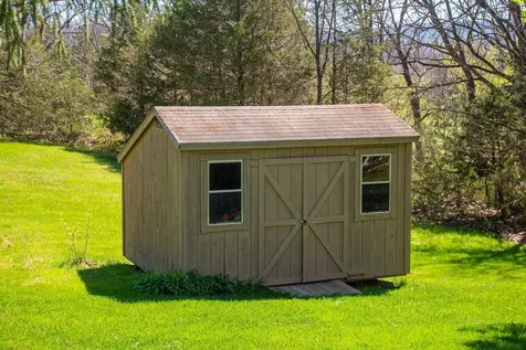 13004 Indian Trail Road Broadway VA 22815