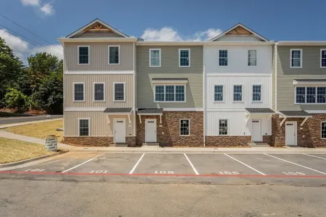 109 Willowstone Court Harrisonburg VA 22801