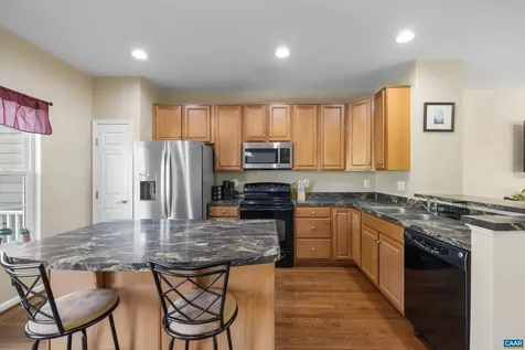 310 Patriot Way Charlottesville VA 22903