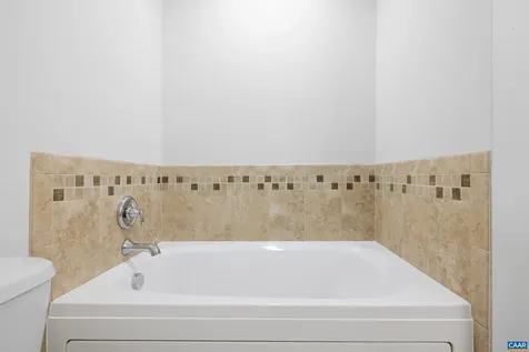 310 Patriot Way Charlottesville VA 22903
