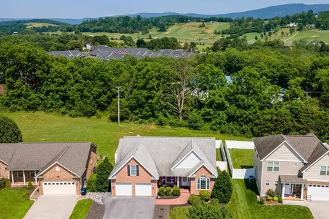 4320 Wiltshire Street Rockingham VA 22802