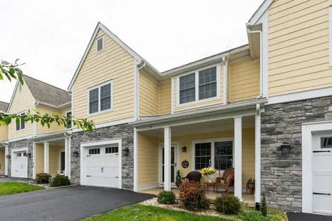 19 Ashwood Lane Staunton VA 24401