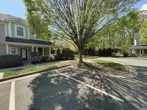 1964 Tudor Court Charlottesville VA 22902