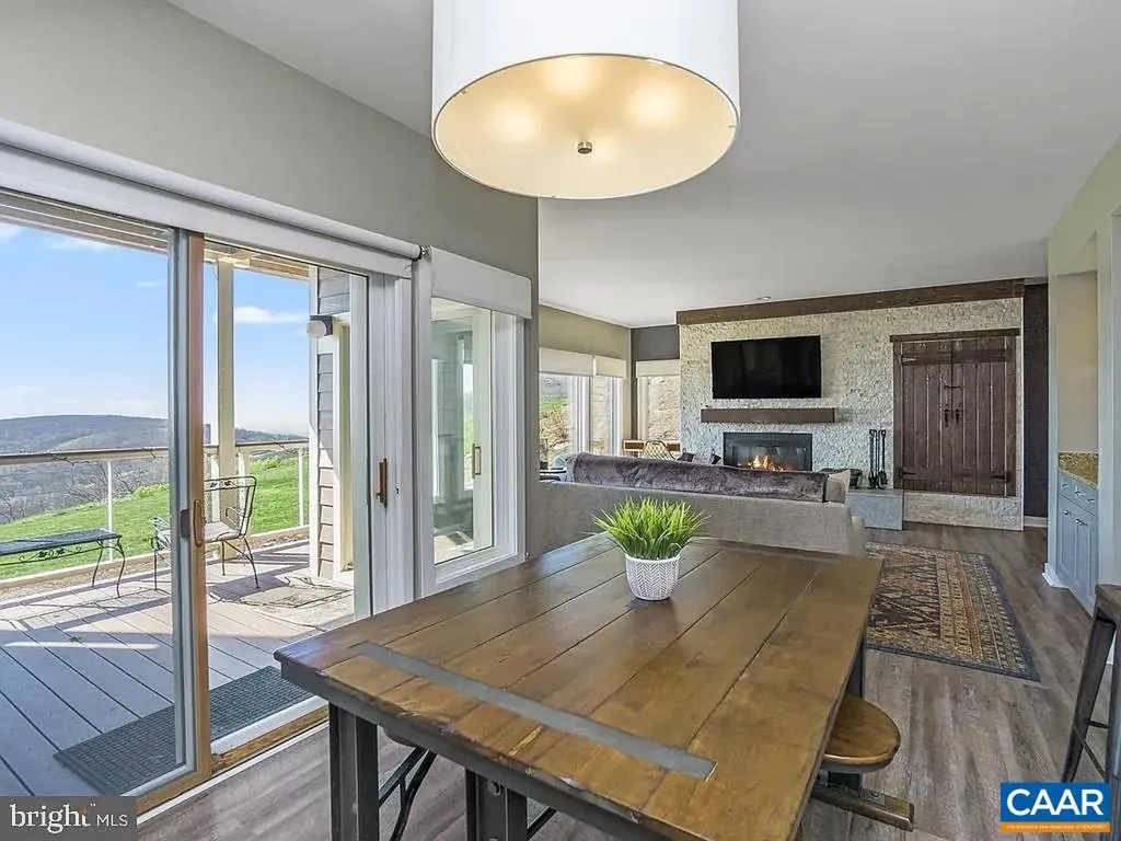 1616 Overlook Condos Roseland VA 22967