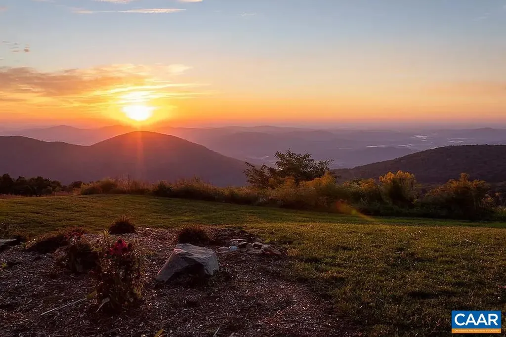 1616 Overlook Condos Roseland VA 22967