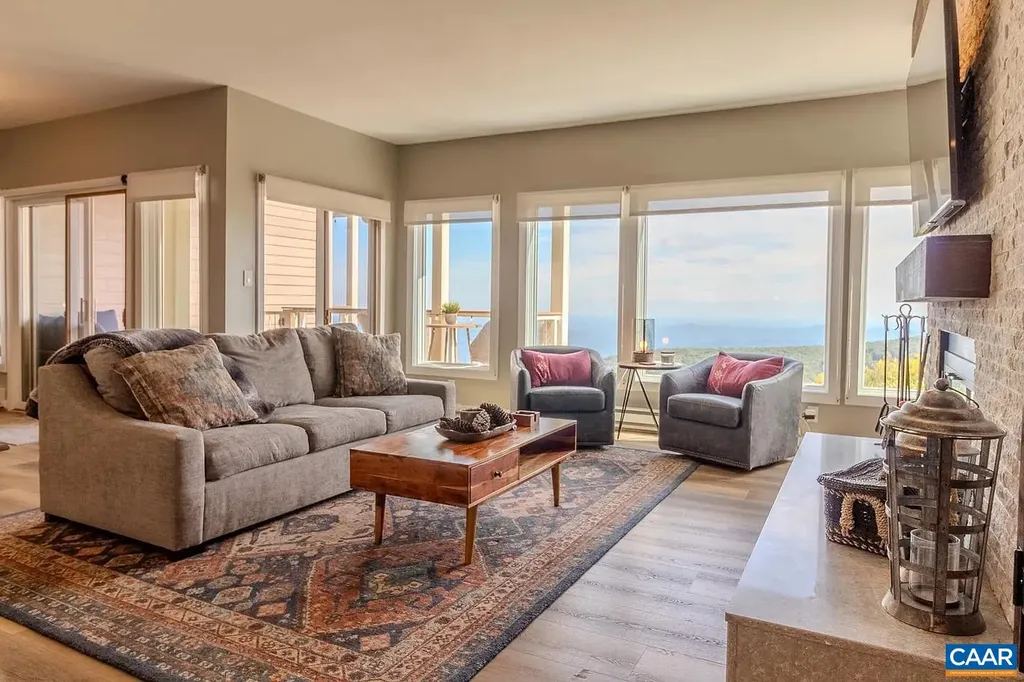 1616 Overlook Condos Roseland VA 22967