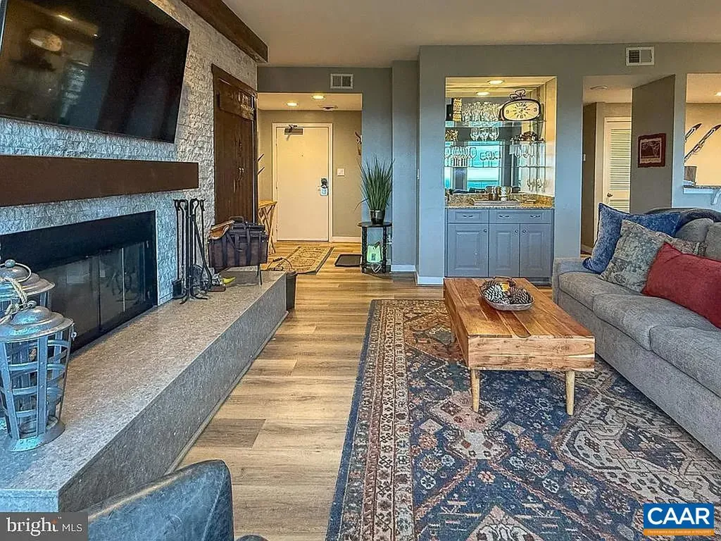 1616 Overlook Condos Roseland VA 22967