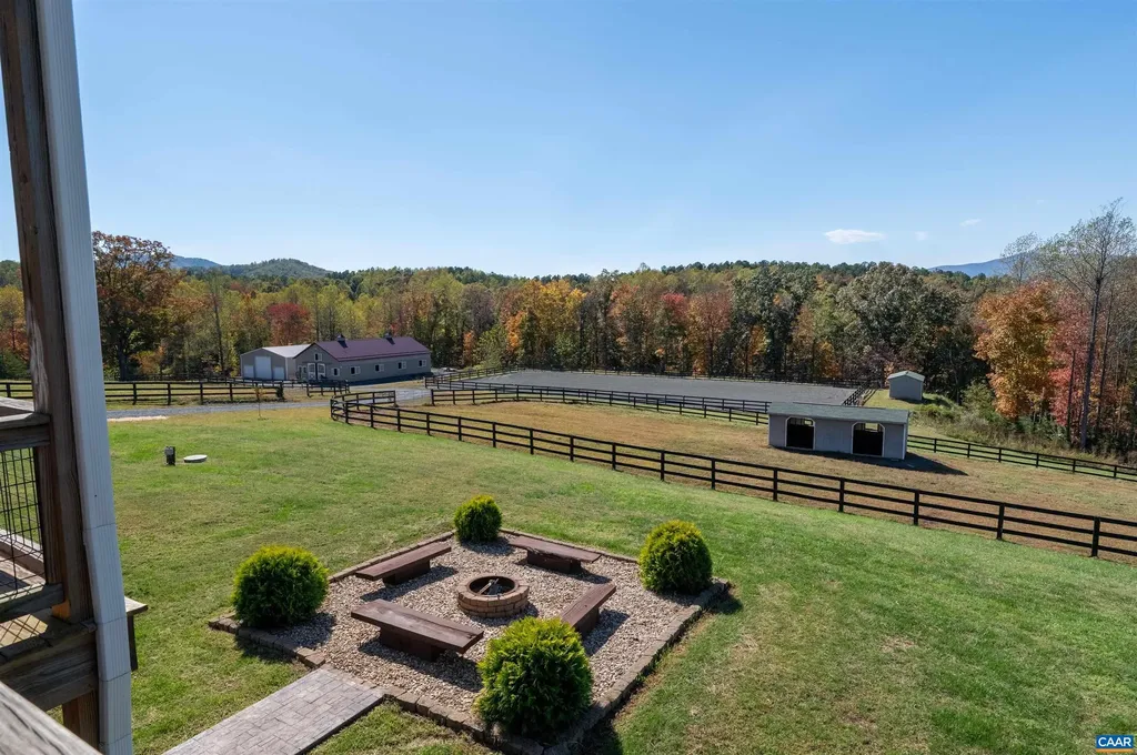 2236 Craigs Store Road Afton VA 22920