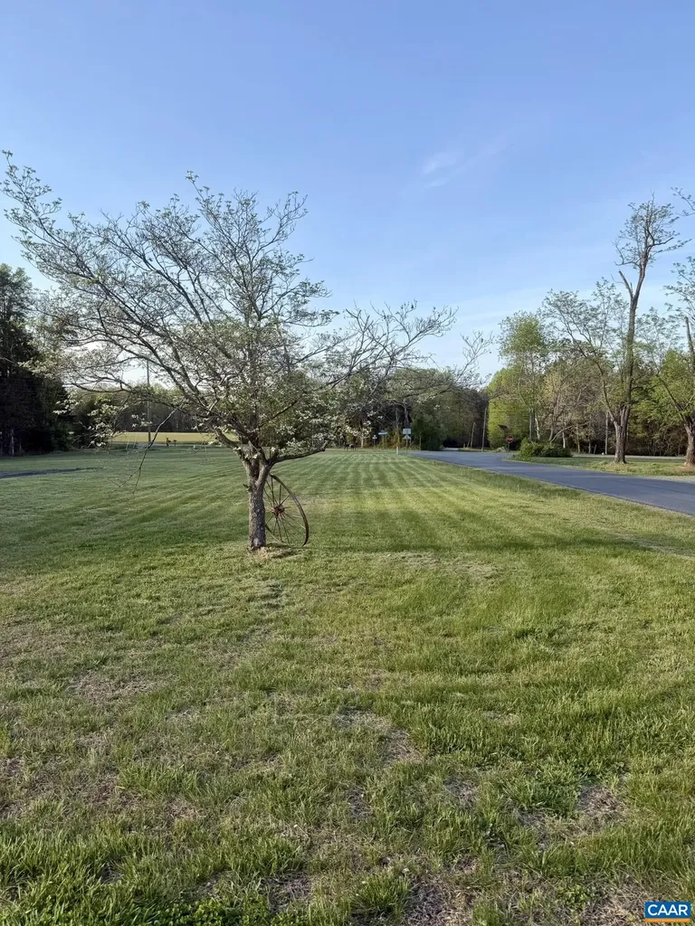 1497 Salem Church Road Palmyra VA 22963