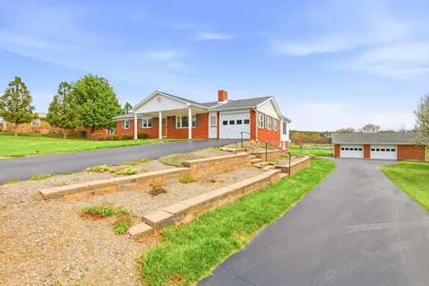 1665 Stoneburner Road Edinburg VA 22824