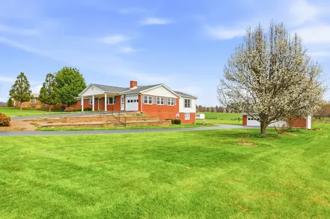 1665 Stoneburner Road Edinburg VA 22824
