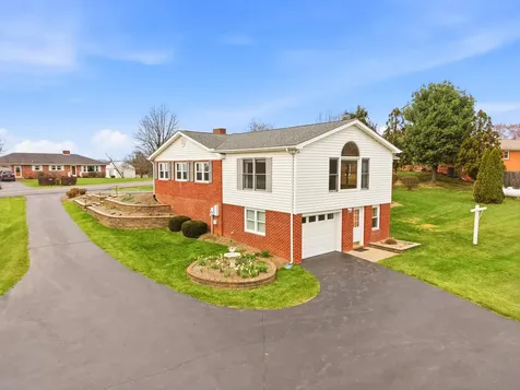 1665 Stoneburner Road Edinburg VA 22824