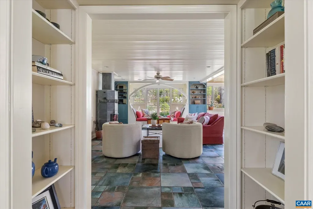 995 Old Garth Road Charlottesville VA 22901