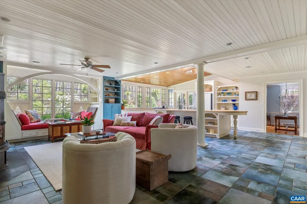 995 Old Garth Road Charlottesville VA 22901