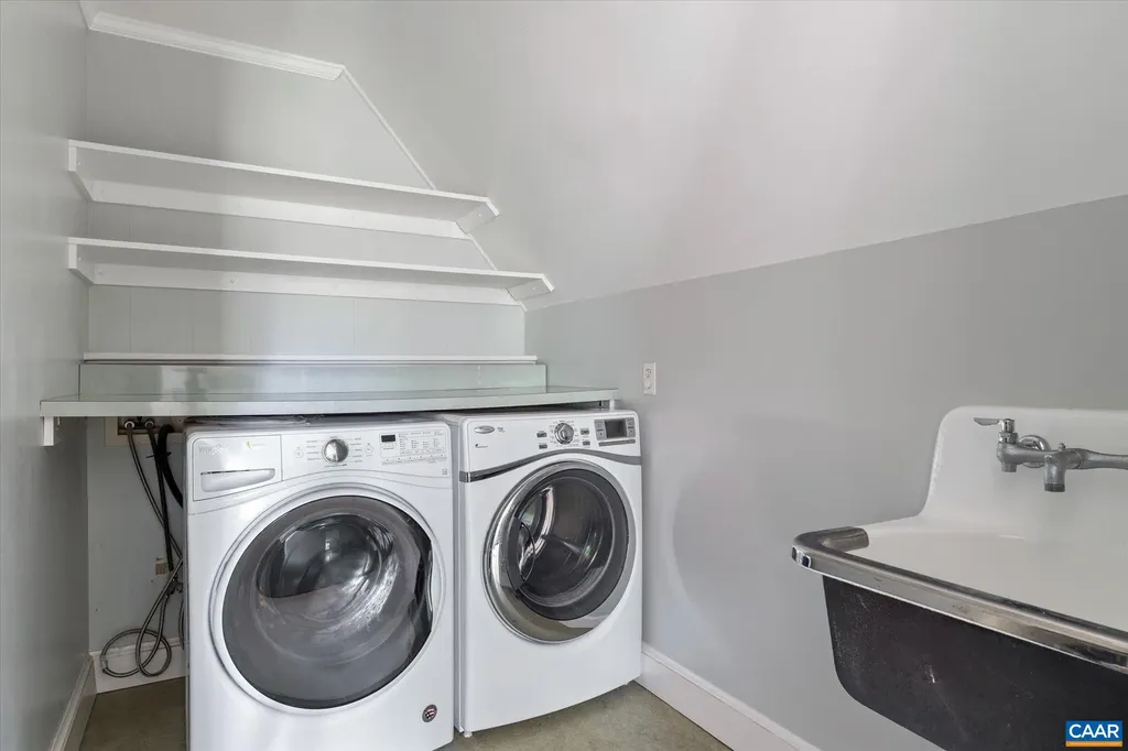 995 Old Garth Road Charlottesville VA 22901