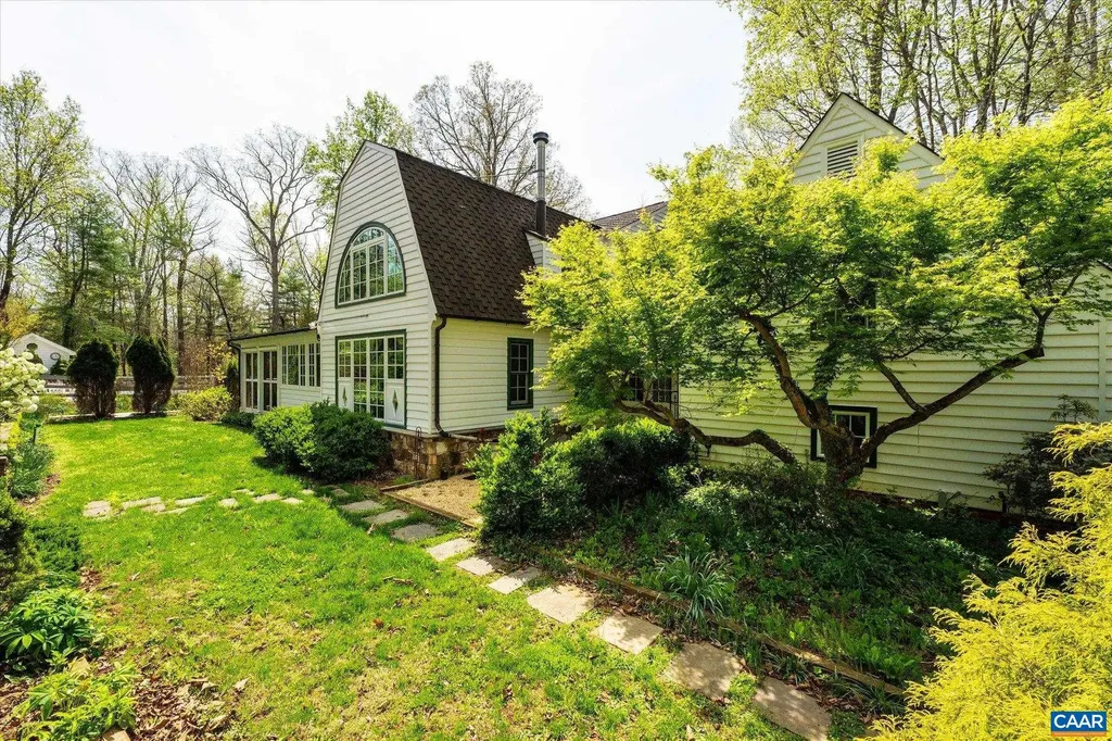 995 Old Garth Road Charlottesville VA 22901