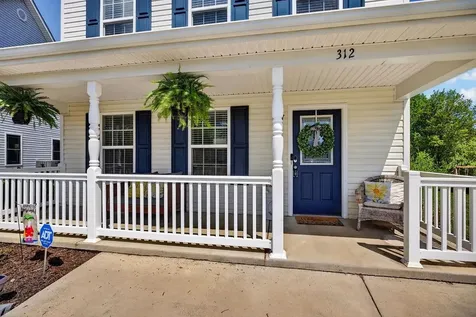 312 Evershire Street Waynesboro VA 22980
