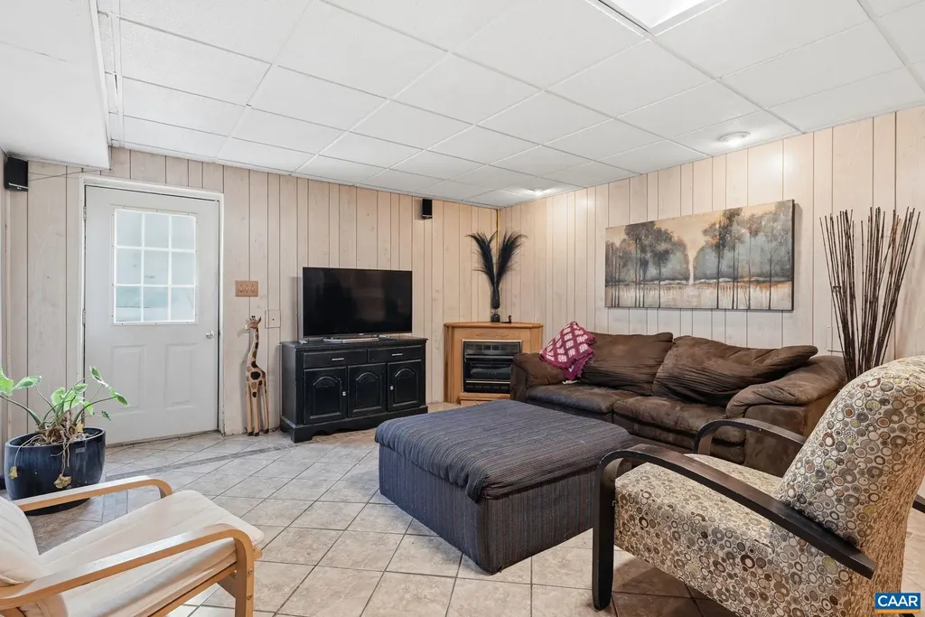 101 Marjorie Lane Ruckersville VA 22968