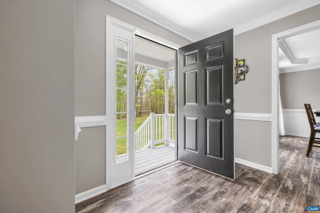 18383 James Madison Highway Troy VA 22974