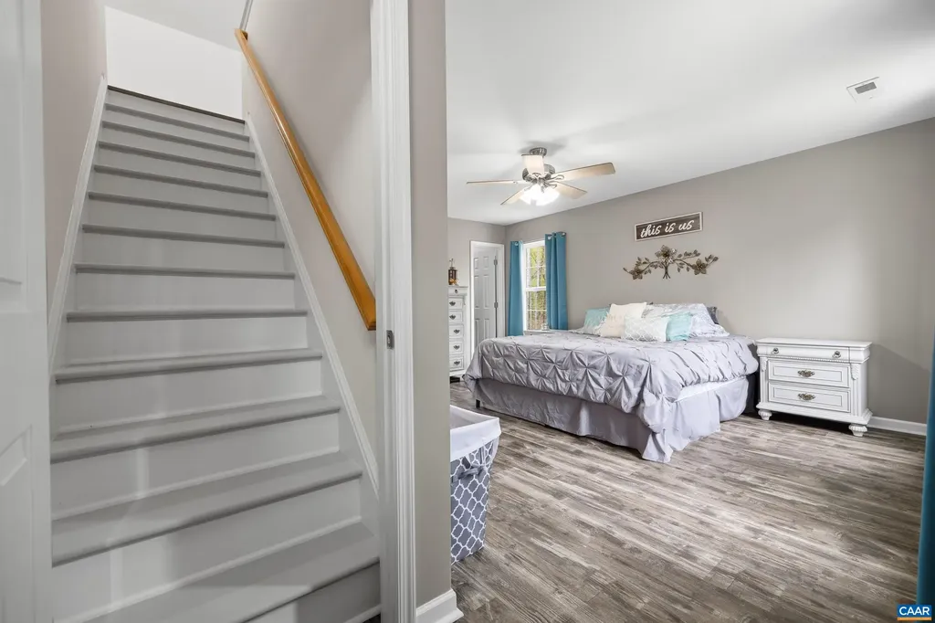 18383 James Madison Highway Troy VA 22974
