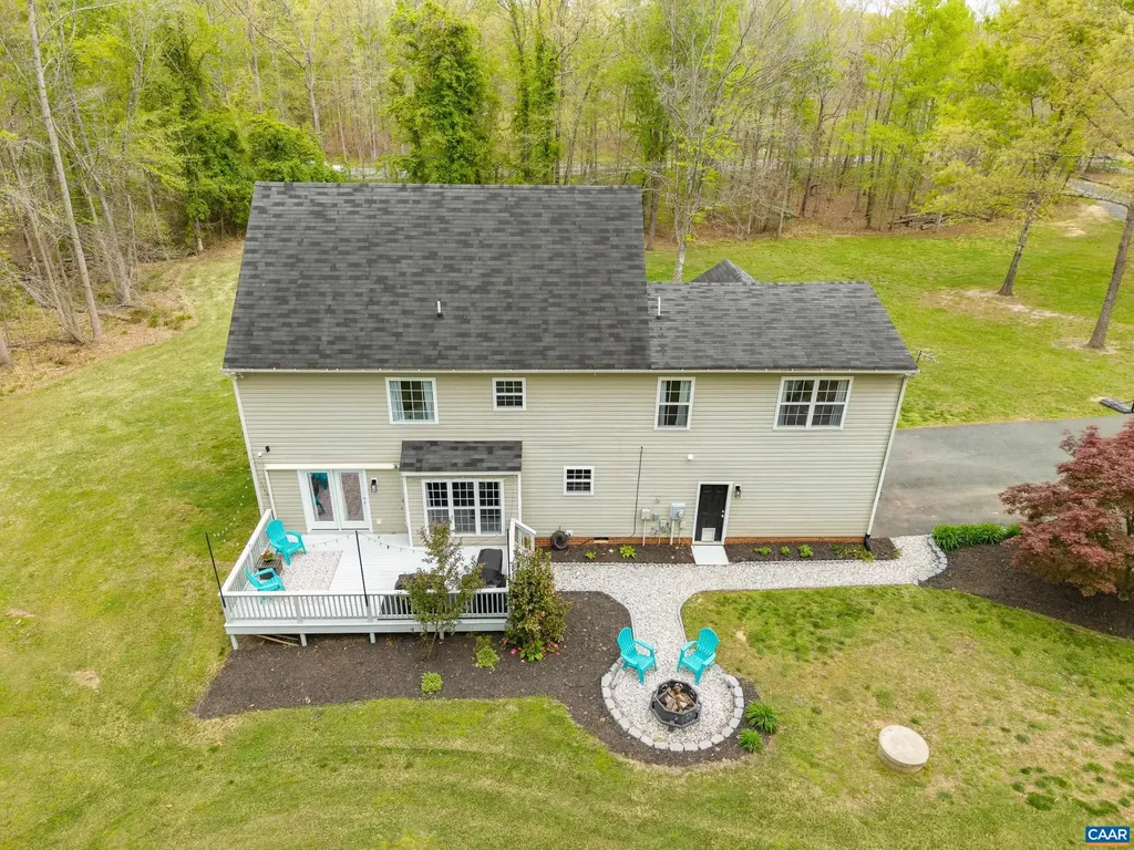 18383 James Madison Highway Troy VA 22974