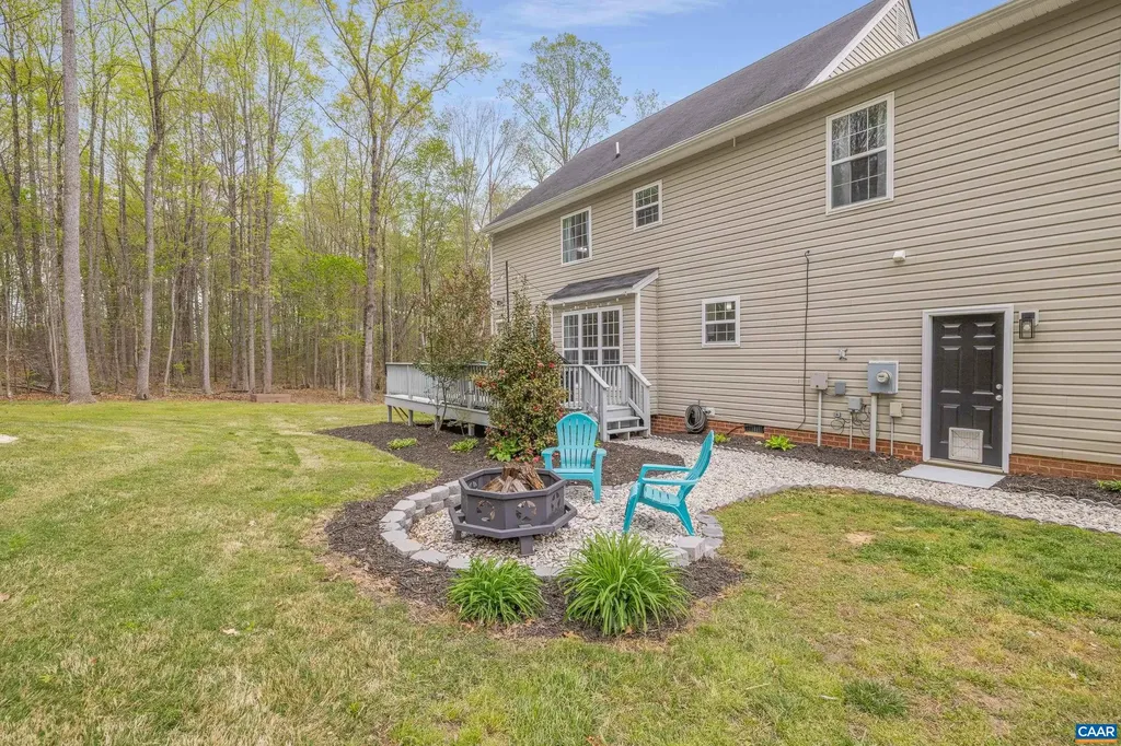 18383 James Madison Highway Troy VA 22974