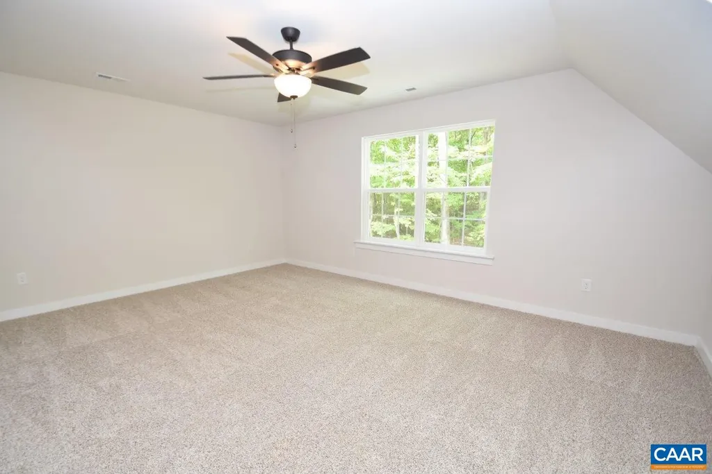Forest Glen Lane Palmyra VA 23117