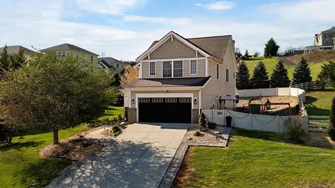 259 Windsor Drive Fishersville VA 22939
