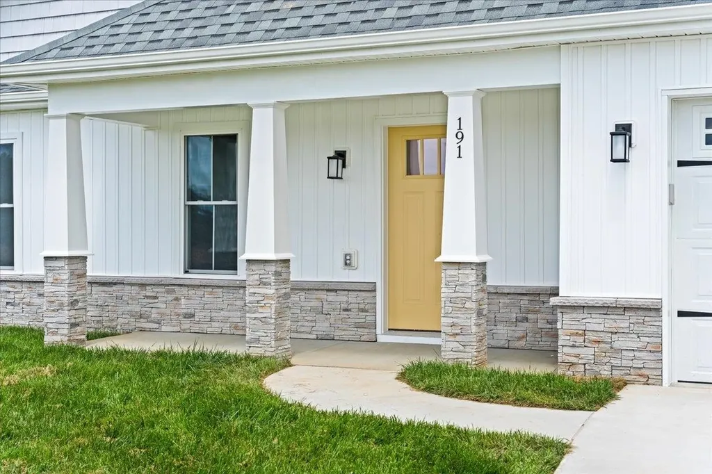 Tba Langley Drive Waynesboro VA 22980