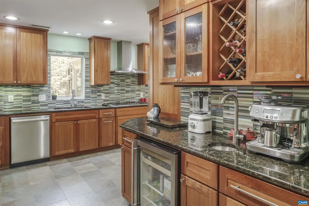 2700 Willow Oak Circle Charlottesville VA 22901