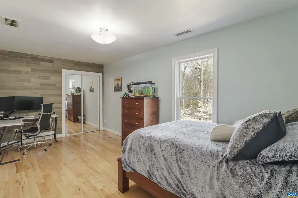 2700 Willow Oak Circle Charlottesville VA 22901