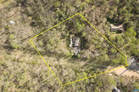 2700 Willow Oak Circle Charlottesville VA 22901