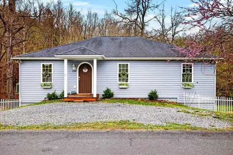 298 Hundley Distillery Road Churchville VA 24421